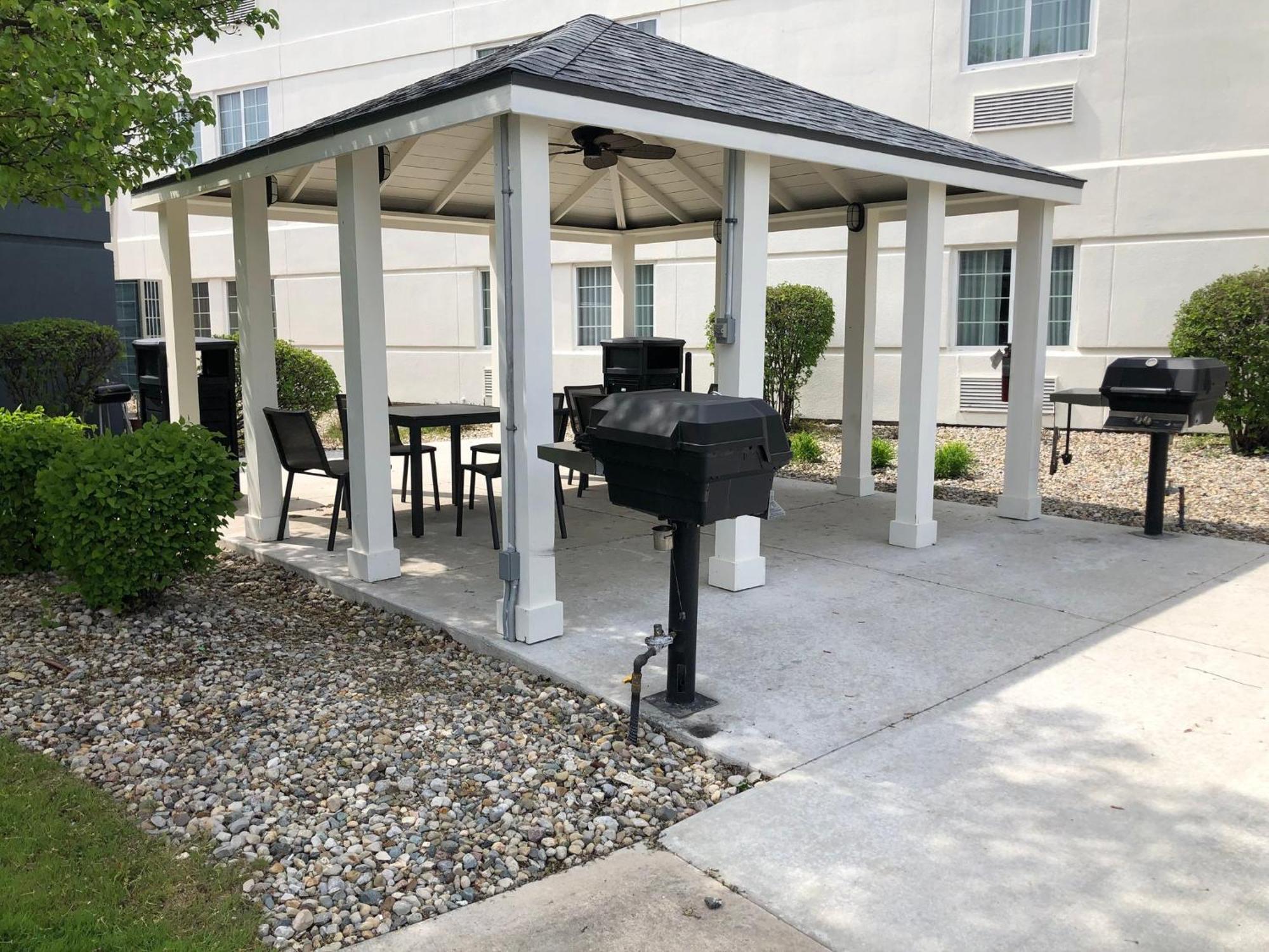 Candlewood Suites Fort Wayne - Nw By Ihg Luaran gambar