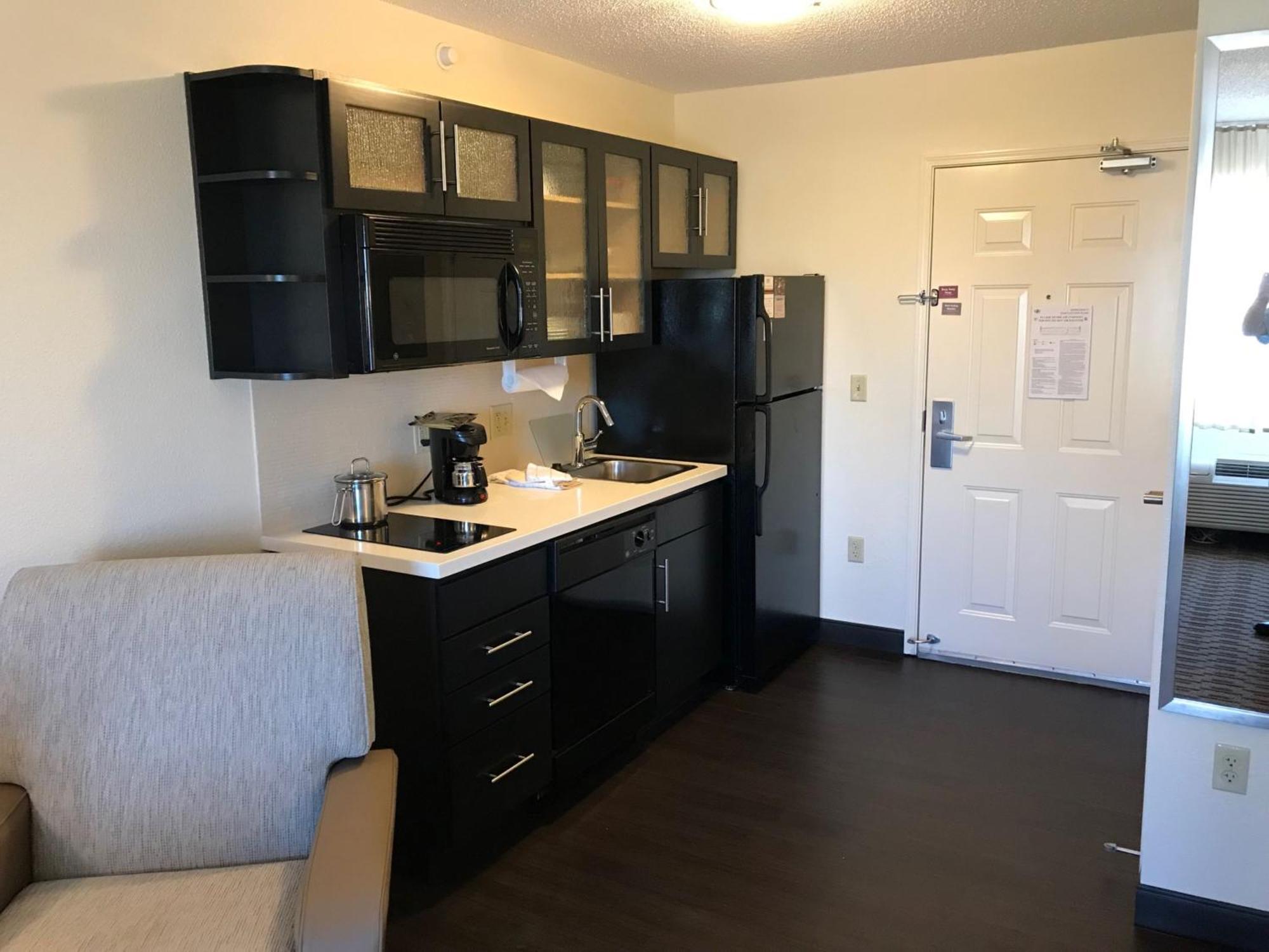 Candlewood Suites Fort Wayne - Nw By Ihg Luaran gambar